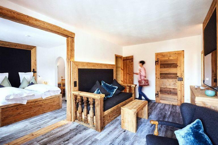 Hotel Garni Eder グミュント・アム・テーガンゼー エクステリア 写真